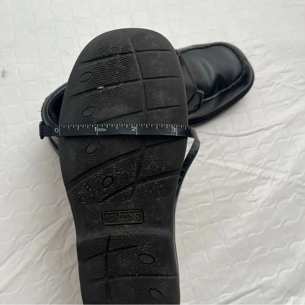 Sperry Topsider black leather slip on dress shoes